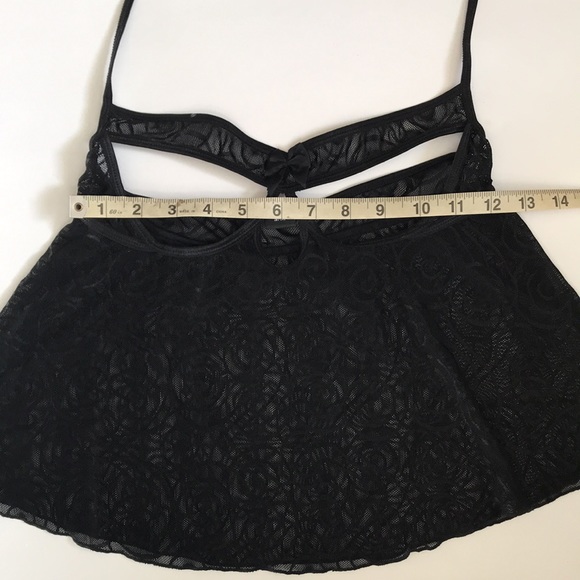 NWOT Sexy Black Lace Lingerie Top, Boobless Halter Top with Boob Cutouts - Picture 6 of 6